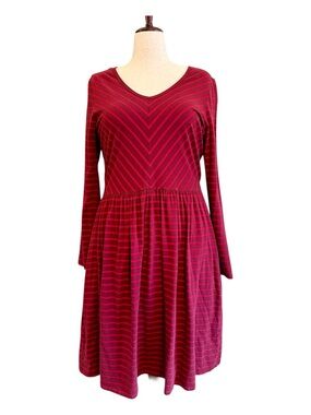 Hanna Andersson red striped women’s dress XL